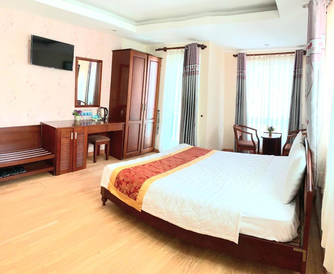 Begonia Hotel Nha Trang Bagian luar foto