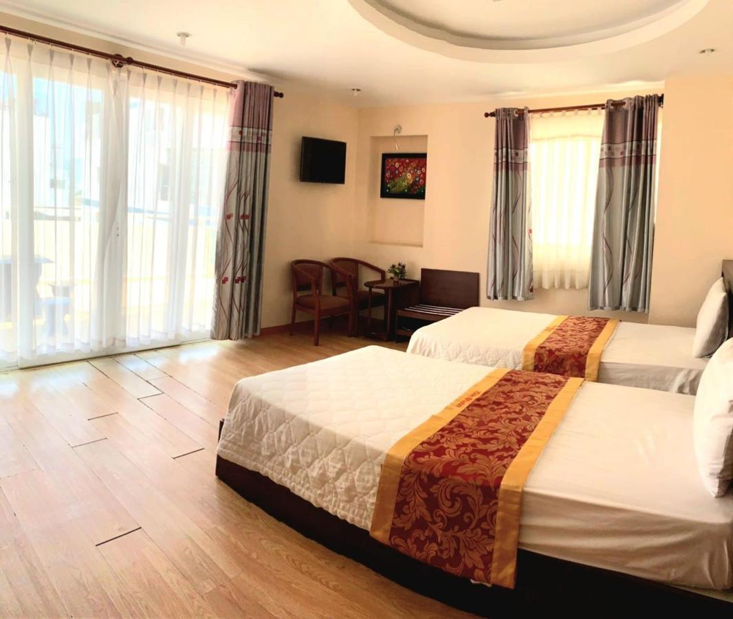 Begonia Hotel Nha Trang Bagian luar foto