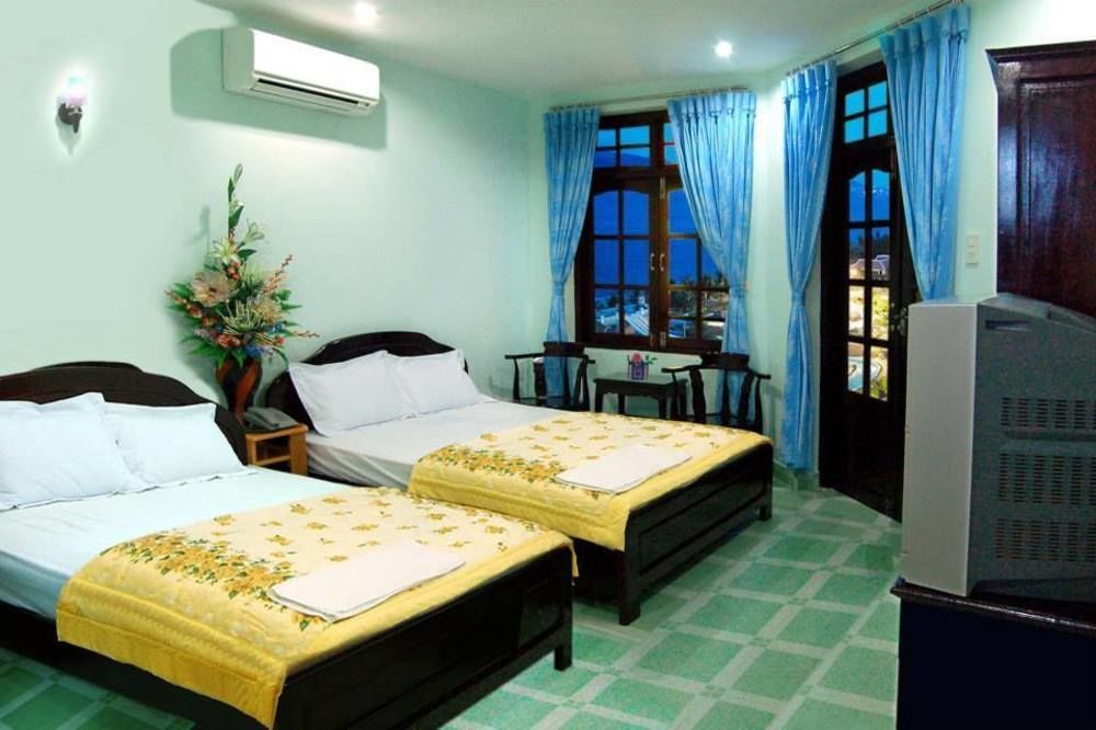 Begonia Hotel Nha Trang Bagian luar foto